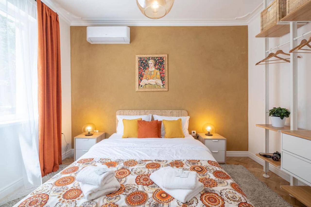 Sophisticated Gem With Private Parking Apartment Sofia Exterior photo