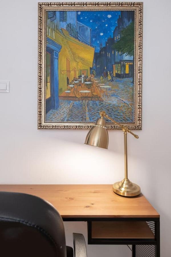 Sophisticated Gem With Private Parking Apartment Sofia Exterior photo