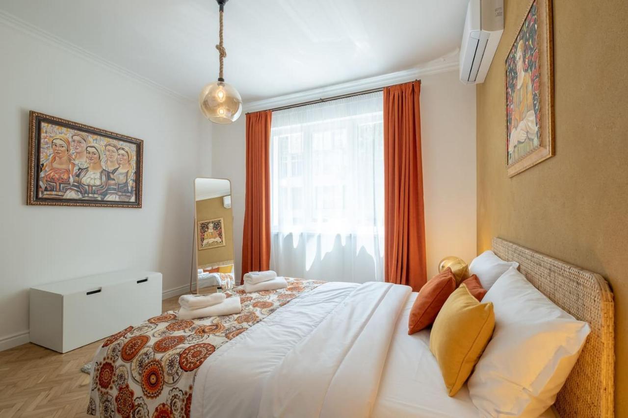 Sophisticated Gem With Private Parking Apartment Sofia Exterior photo
